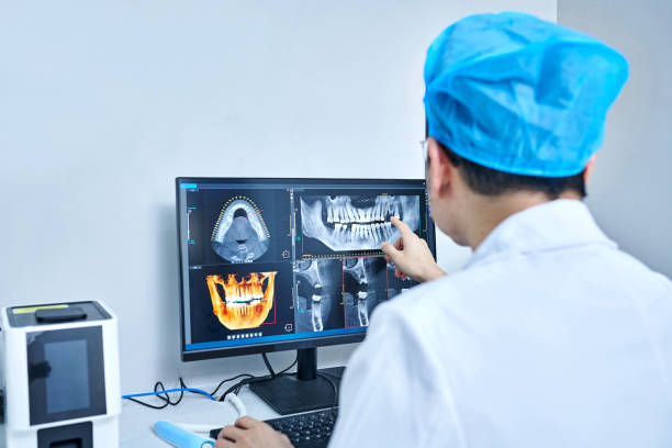 Best Emergency Dental Care for Broken or Chipped Teeth in Lake Belvedere Estates, FL